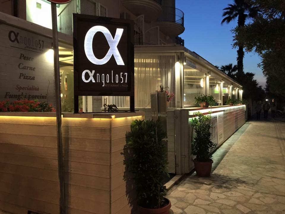 Il Lauro Aparthotel San Benedetto del Tronto Eksteriør bilde